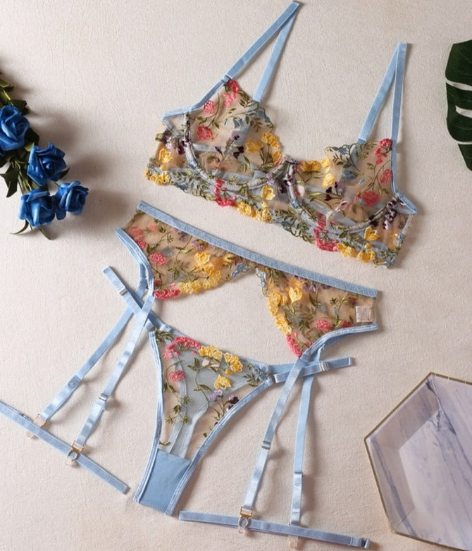 Margarita | Conjunto de lencería francesa de 3 piezas