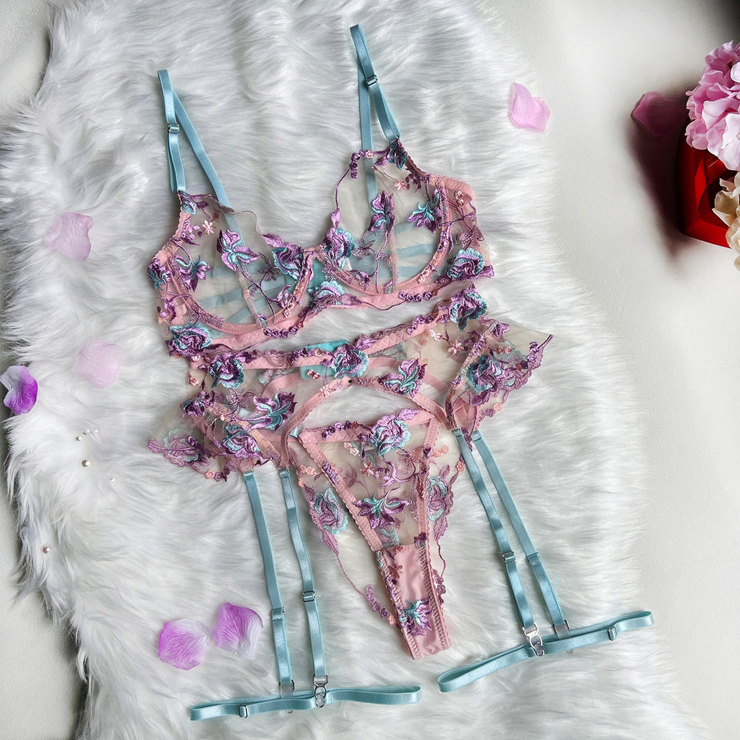 Becky | Conjunto de lencería floral francesa de 3 piezas